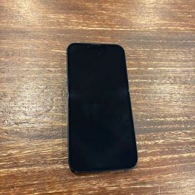 Apple iPhone 13 本体