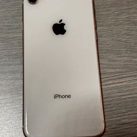 Apple iPhone8本体