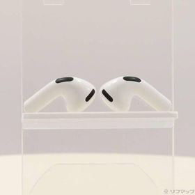 〔中古〕Apple(アップル) AirPods 4 アクティブノイズキャンセリング搭載 MXP93J／A〔269-ud〕