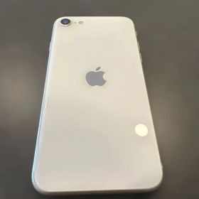美品 Apple iPhone SE（第2世代）ホワイト