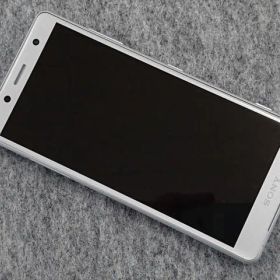 SONY XPERIA XZ2 compact ホワイトシルバー ソニー エクスペリアXZ2 コンパクト SO-05K 判定〇 通電確認済み