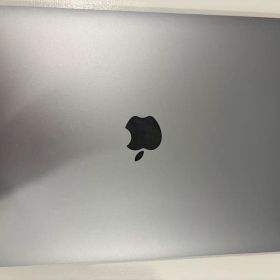 MacBook Air M1 2020 RAM:16GB SSD:512GB