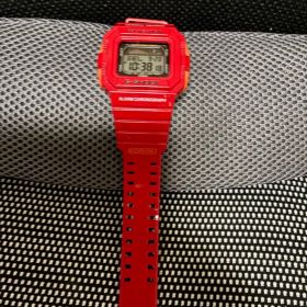 CASIO G-SHOCK G-LIDE GLX-5500 赤