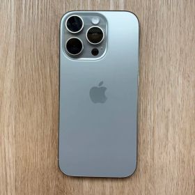 【海外版（米国）】iPhone 16 Pro 128GB ナチュラルチタニウム