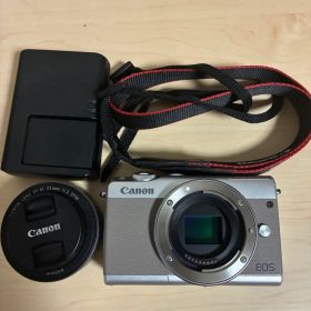 Canon EOS M100 シルバー EF-M 22mm F2STM レンズ付