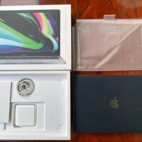 Apple MacBook Pro 13,3インチ M1 8G/256GB 本体