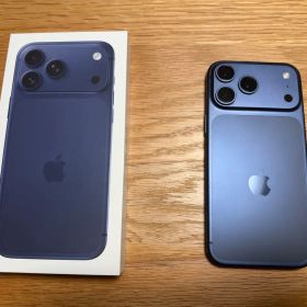 iPhone17promax256GB ディープブルー