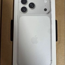 【新品未開封】iPhone17ProMax 512GB シルバー