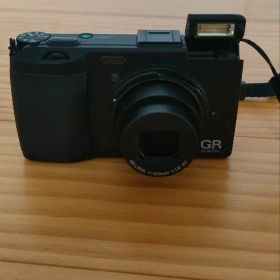 RICOH GR DIGITAL IV シャッター2496回 動作確認済