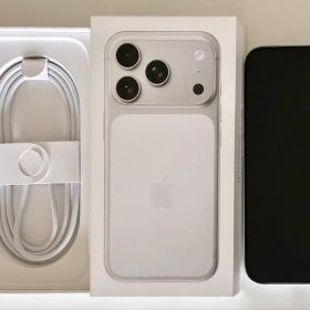 美品✨iPhone 17 Pro 256GB シルバーバッテリー最大容量98%