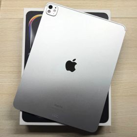 IPad Pro M4 13インチ wi-fi 256gb シルバー 付属品完備