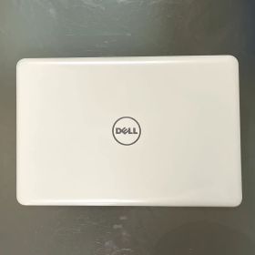 DELL Inspiron 15-5567ノートPC ホワイト 超美品 初期化済