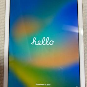 Apple iPad 第5世代 9.7インチ32GB