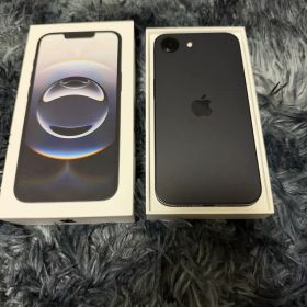 iPhone 16e 256GB 新品 99,800円 中古 75,880円 | ネット最安値の価格