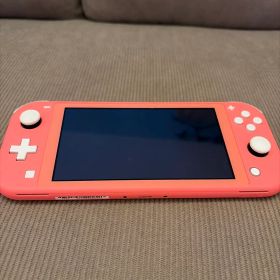 Nintendo Switch Lite コーラル 本体