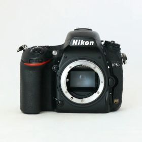 【中古】(ニコン) Nikon D750 ボデイ