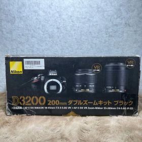 Nikon デジタル一眼レフカメラ D3200 200mmダブルズームキット