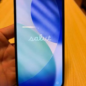 Apple iPhone 13 グリーン 本体