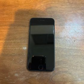 iPhone 8 新品 7,500円 | ネット最安値の価格比較 プライスランク