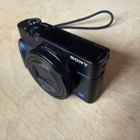 SONY Cyber-shot DSC-RX100M7 本体