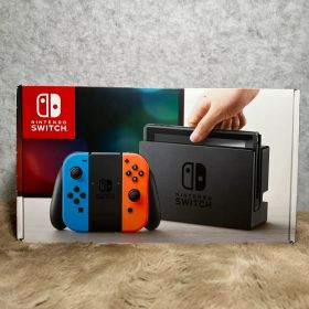 Nintendo Switch (L) ネオンブルー/ (R) ネオンレッド