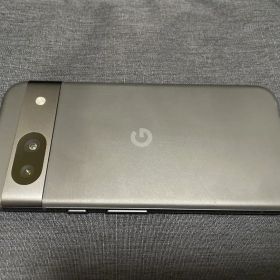 美品 Google Pixel 8a 128GB Obsidian SIMフリー