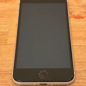 Apple iPhone SE 2020(第2世代) 新品¥9,999 中古¥4,340 | 新品・中古の