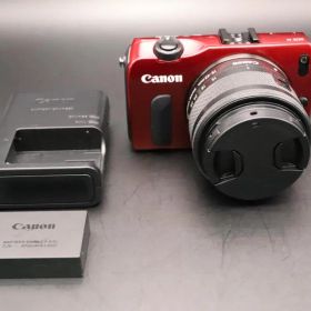 美品 Canon EOS M レッド EF-M 15-45mm レンズキット