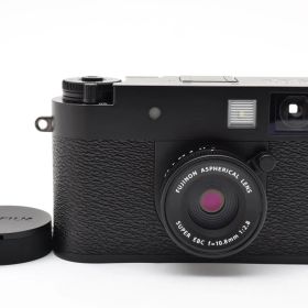 ★並品★ フジフイルム FUJIFILM X half X-HF1 ブラック 《ショット数1回・レンズキャップ付》一部訳あり ★動作品★ #A608152