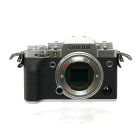 【中古】 (フジフイルム) FUJIFILM X-T4 シルバー【中古カメラ デジタル一眼】 ランク：B