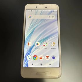 AQUOS sense SHV40 ホワイト au