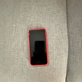 iPhoneSE レッド