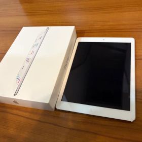 美品 Apple iPad Air 本体 第1世代 16GB Wi-Fiモデル