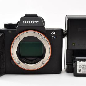 ★良品★《ショット数3,674回 》Sony ソニー α7S II ボディ ILCE-7SM2 #930W08470301