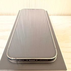 Apple iPhone 12 Pro 本体