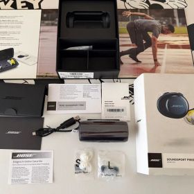 BOSE SOUNDSPORT FREE ワイヤレスイヤホン 付属品付き