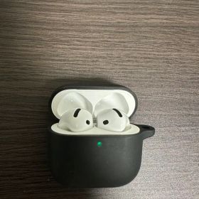 Apple AirPods 4 ANC付
