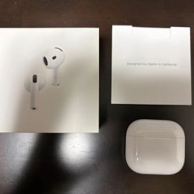 Apple AirPods4 ANC