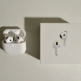 AirPods 4 ANC ノイズキャンセリング 箱付き