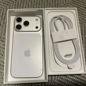 Apple iPhone17pro 256GB シルバー 本体