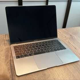 MacBook Air 13インチ 2018 i5 8GB 256GB 箱付き