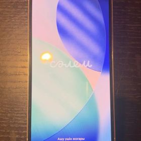 Apple iPhone 13 Pro 本体