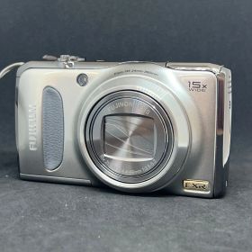 T7134 【 動作未確認品 】FUJIFILM 富士フィルム FinePix ファインピクス F300EXR シルバーカラー コンパクトデジタルカメラ デジタルカメラ デジカメ ケース付き