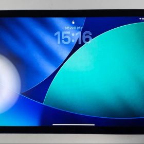 iPad10世代 64GB ブルー MPQ13J/A バッテリー最大容量100%