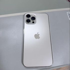 Apple iPhone 12 Pro Max 本体