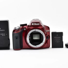 ★《ショット数15,987回 》Nikon ニコン D3200 ボディ レッド 充電器・バッテリー、ボディキャップ付き #906W0877821