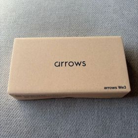 arrows We3 F-52G ホワイト 新品未使用品 利用制限○