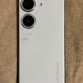 ASUS Zenfone 9 ［256GB］ 8GB SIMフリー 本体