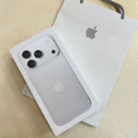 iPhone 18 Pro 香港版 シャッター音なし、物理SIM有り
