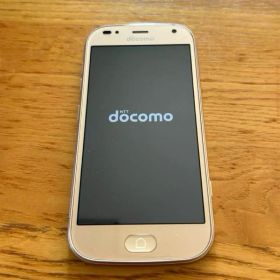 らくらくスマートフォン me F-01L ゴールド 本体 初期化済み
